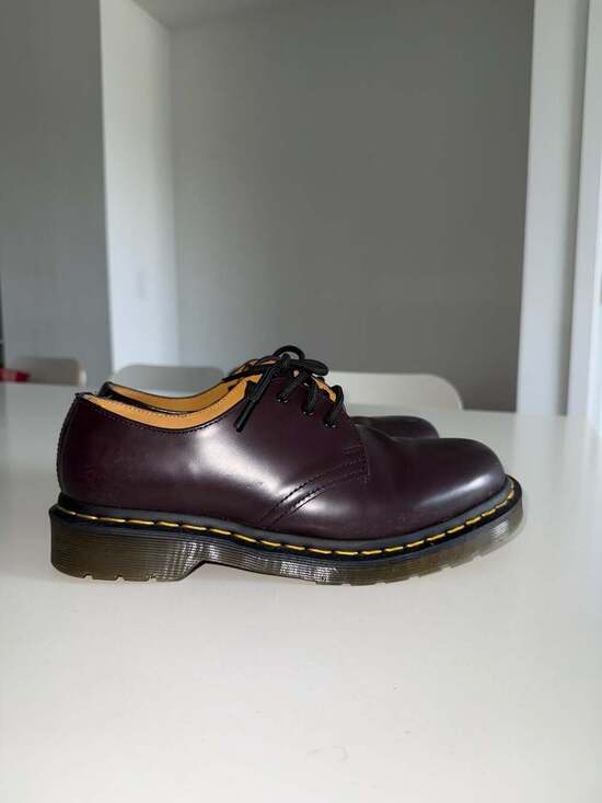 Dr. Martens 1461 Burgundy Smooth Leather 3-Eye Shoes Size US Men 7 / Women 8 main image 10
